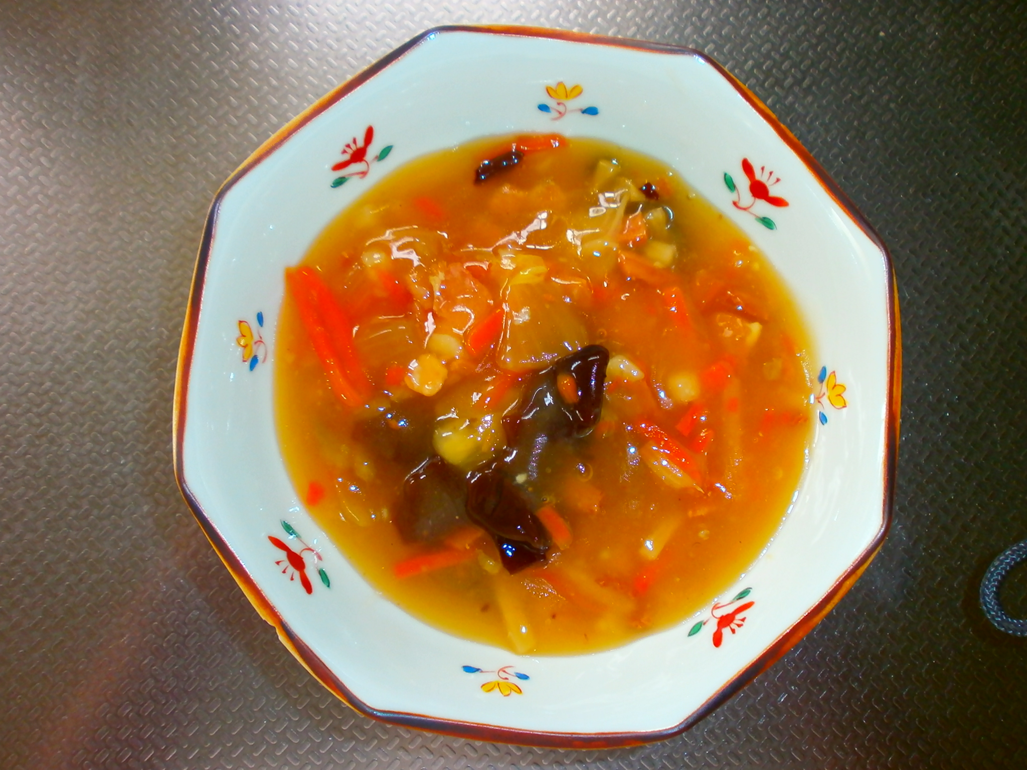 Tigela de arroz chinês (tigela de ouro).